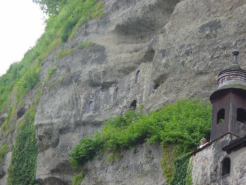 21 cliff monestary b.JPG